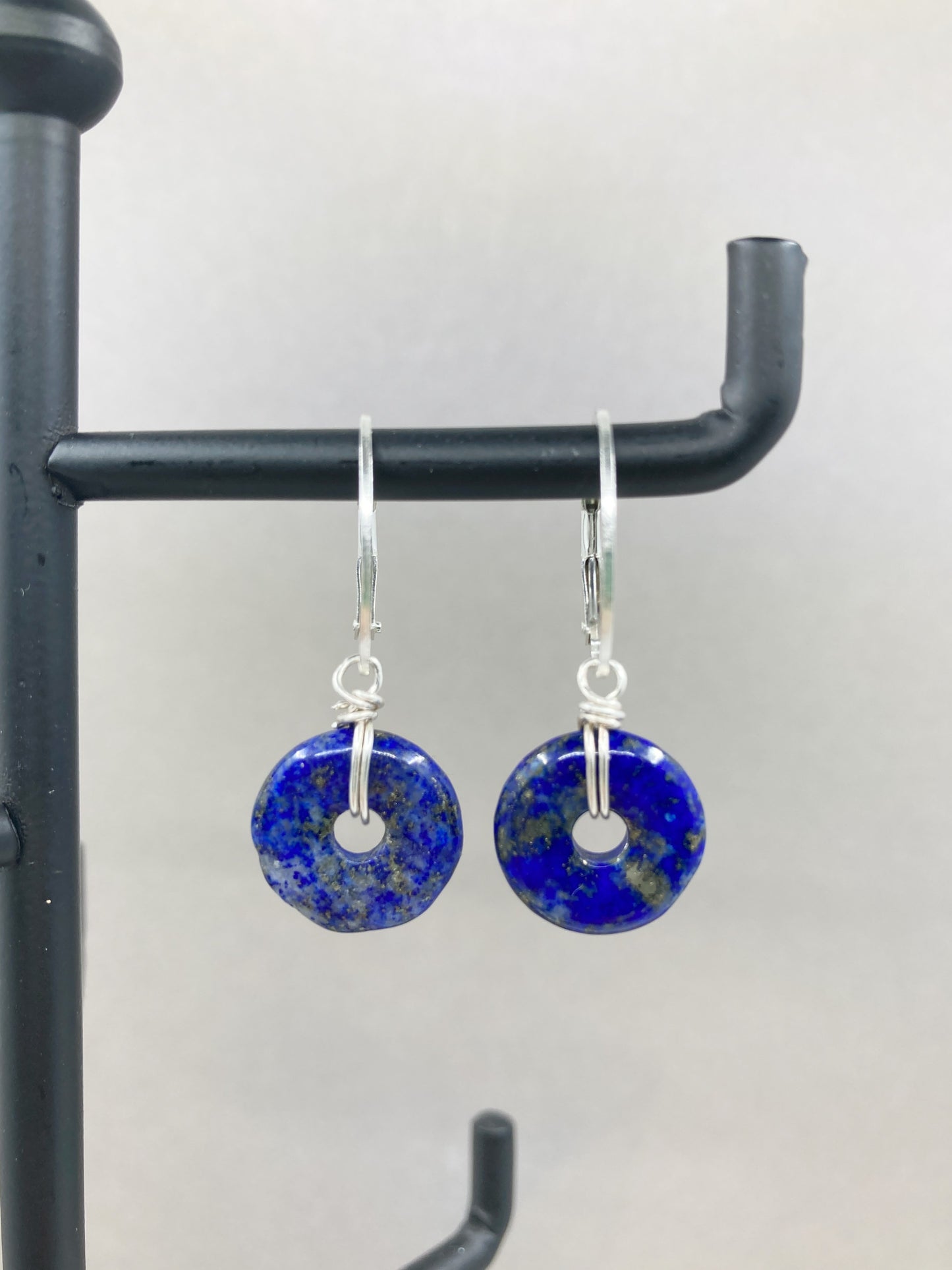 Lapis Lazuli oorbellen – Zilver & Blauwe Donuts