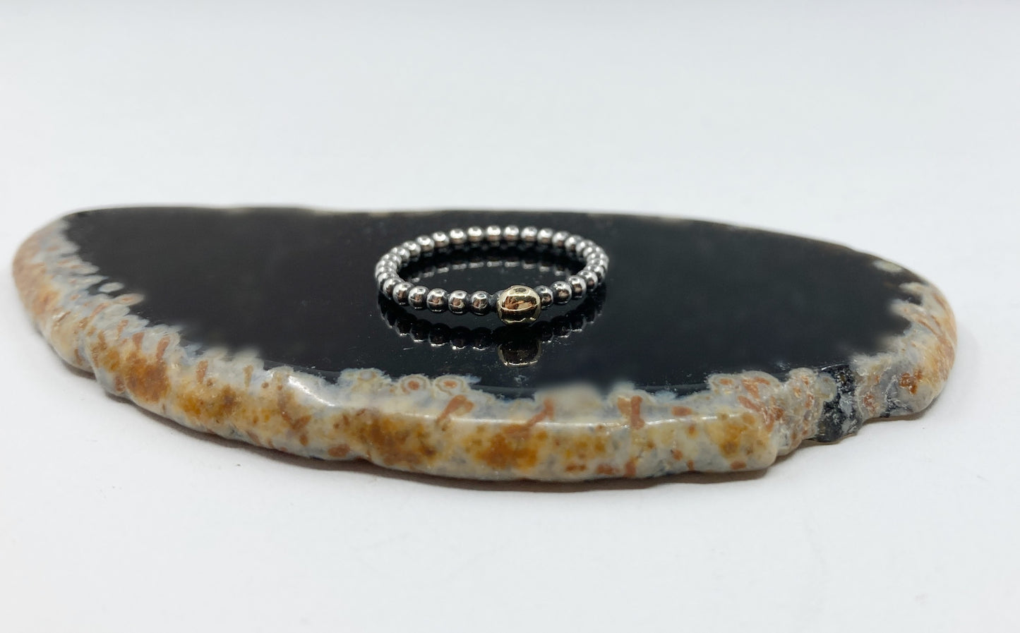 Stapelring aus Gold und Silber