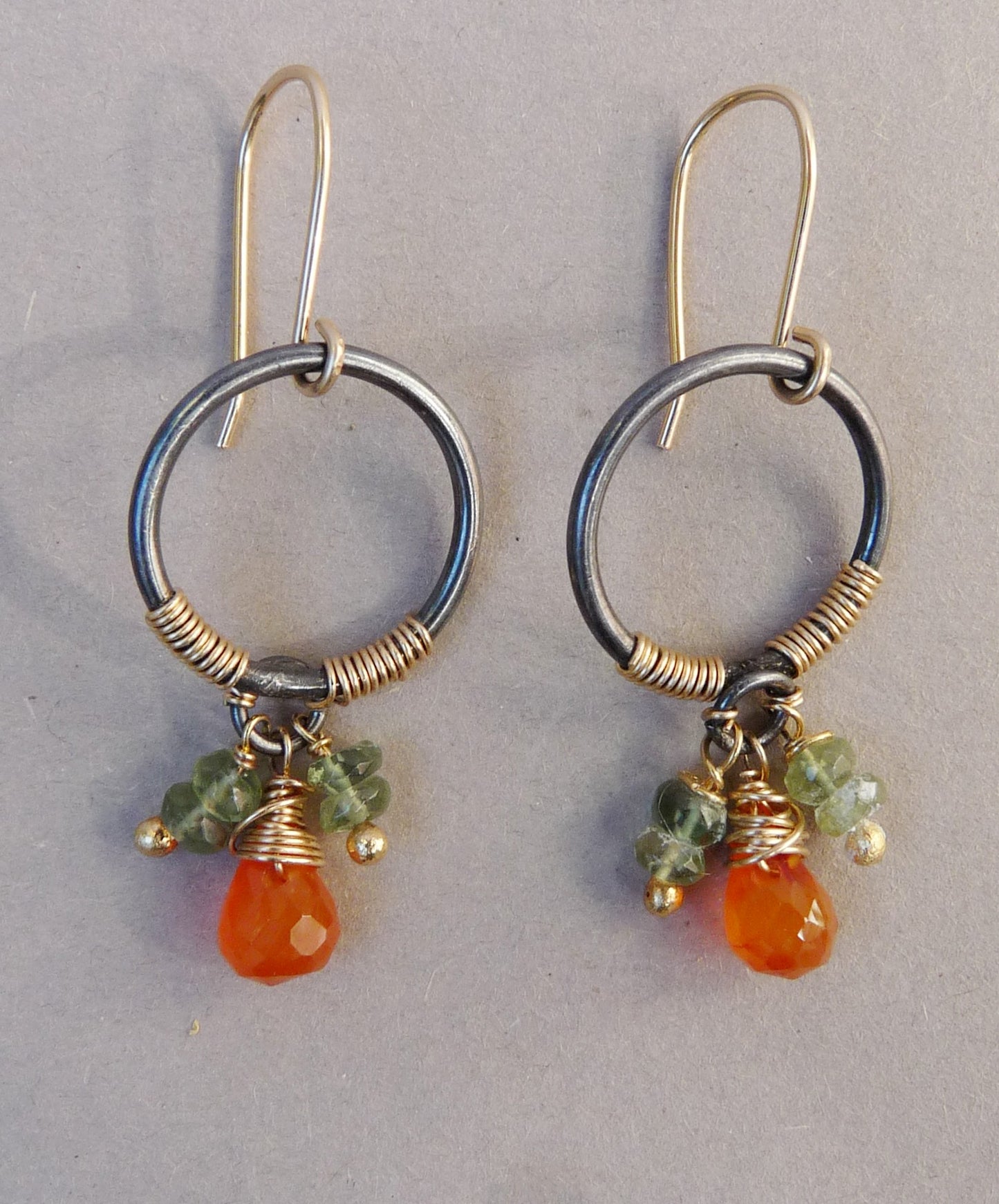 14k Goldfilled Oorbellen met Peridot en Carneool: Sieraden uit Enkhuizen