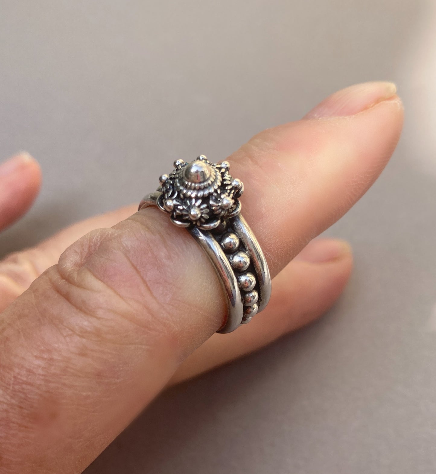 Sterling zilveren ring met Zeeuwse knoop