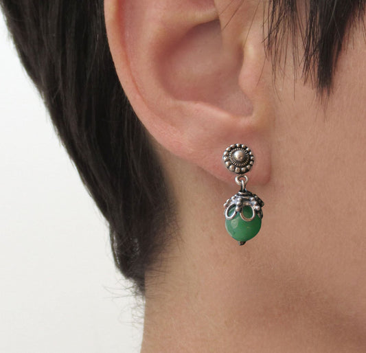 oorknopjes met groene jade