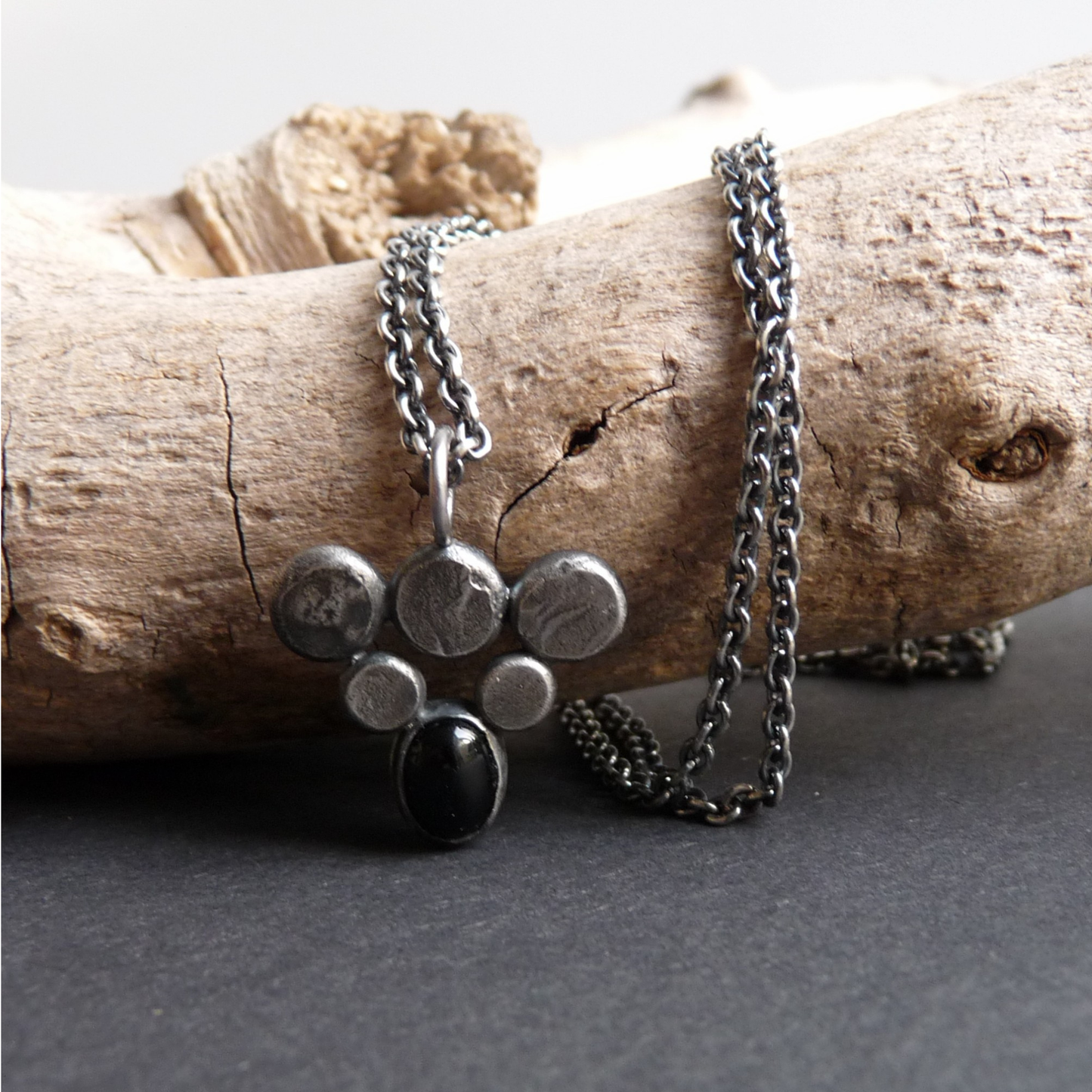 Heren ketting met hanger – Zilver Onyx | Raw Silver Line