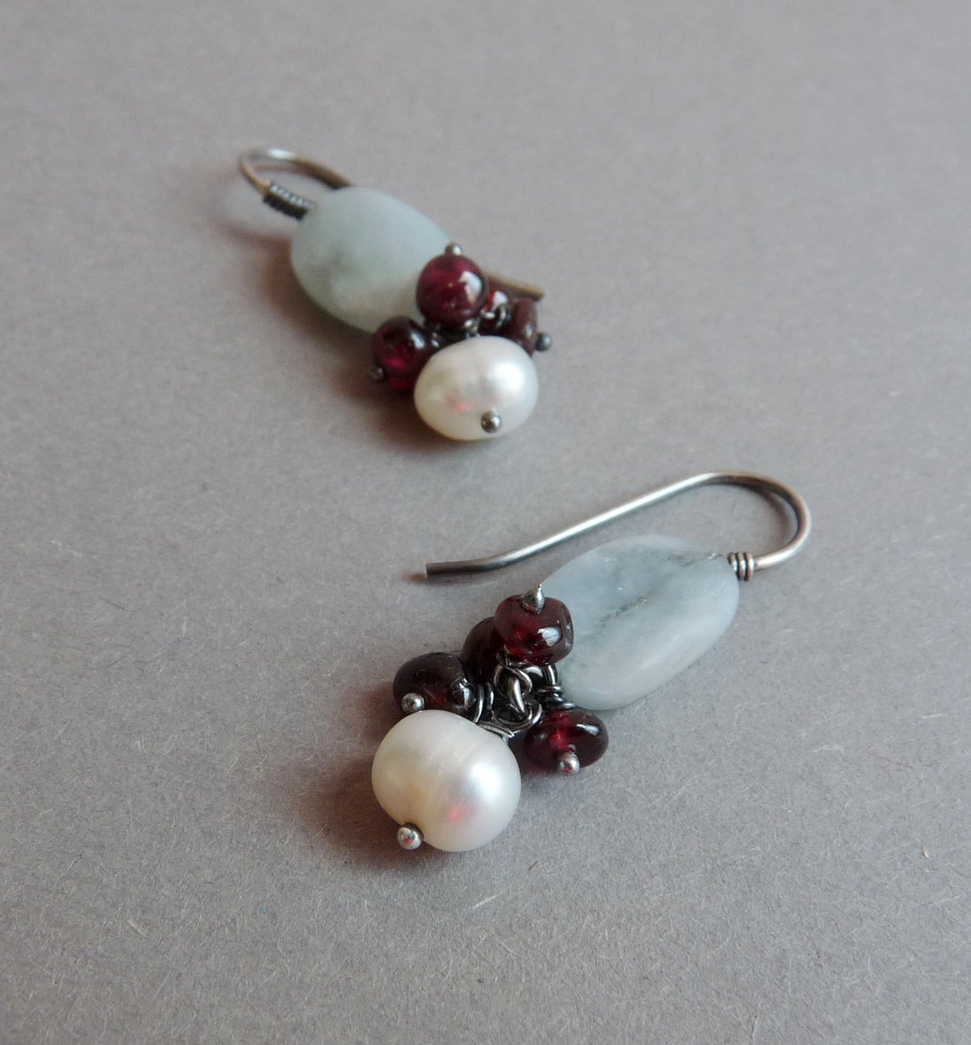 bruidsoorbellen aquamarijn granaat parel