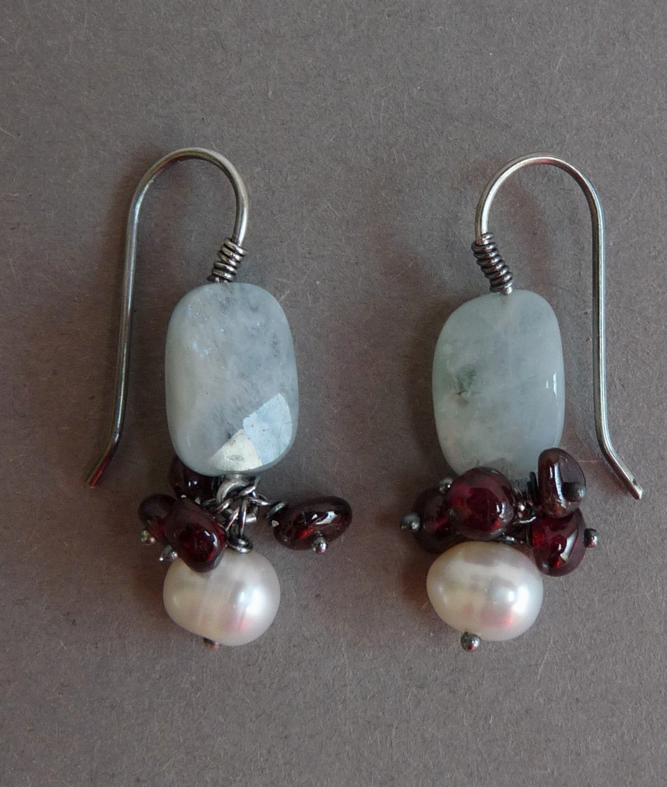 bruidssieraden parel something blue oorbellen