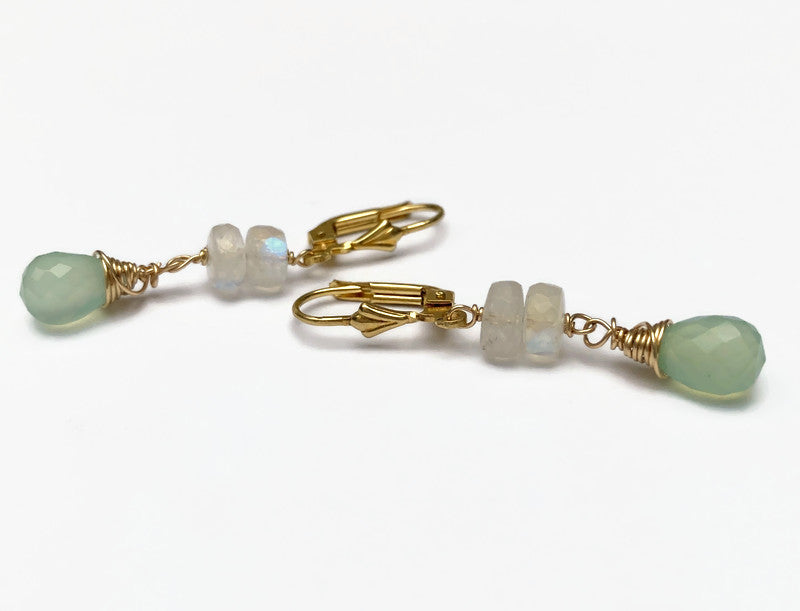 14K Goldfilled Ohrhänger mit Mondstein und blauem Calcedon