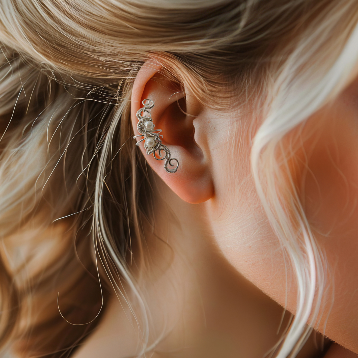 Zilveren ear cuff voor de bruid – elegant zonder gaatjes