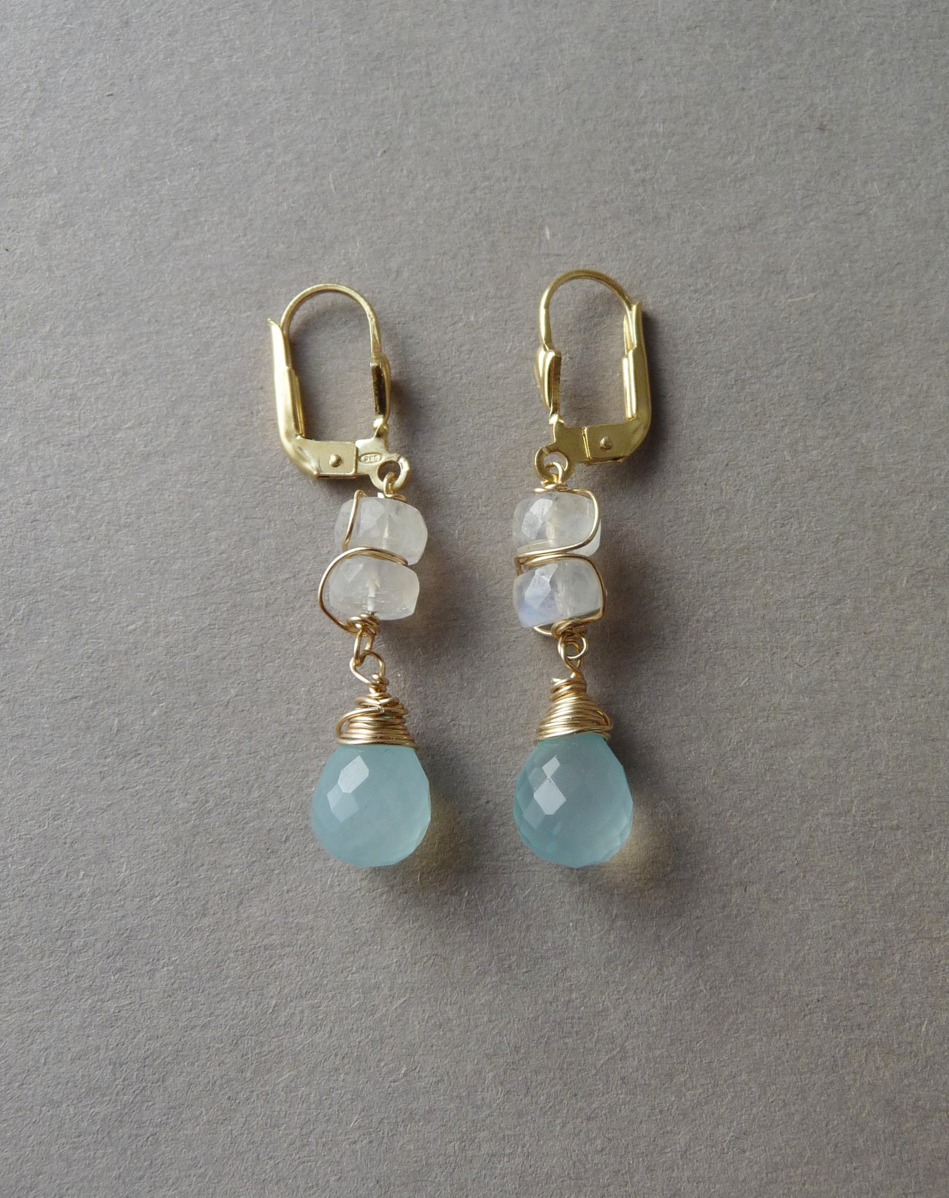 gouden oorbellen met edelsteen