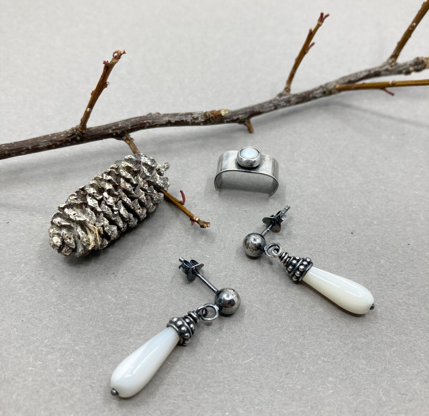 Herren-Ohrklemme mit Perle und Ohrringen