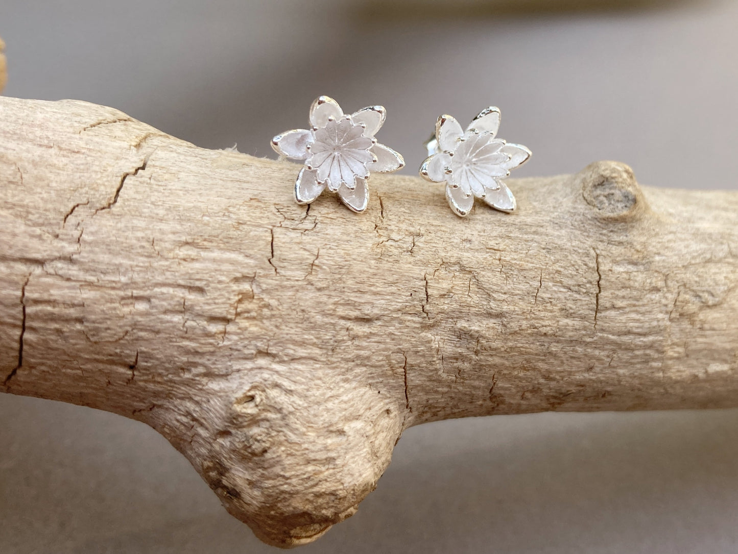 Sterling zilveren Lotusbloem oorknopjes