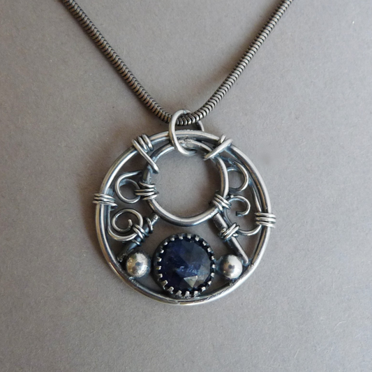 Silver necklace for men with Iolite – Handmade men's necklace with natural stone