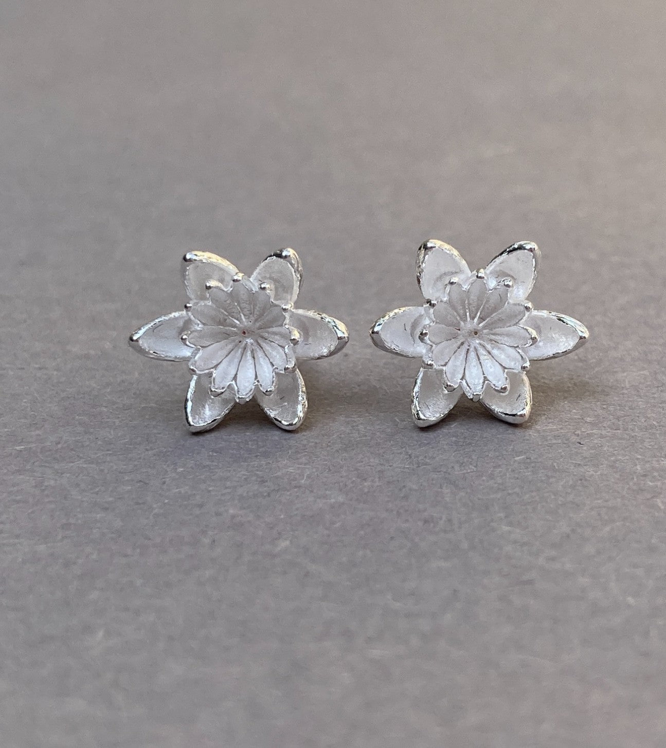 Sterling zilveren Lotusbloem oorknopjes