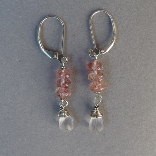 Rozenkwarts en Aardbei kwarts oorbellen