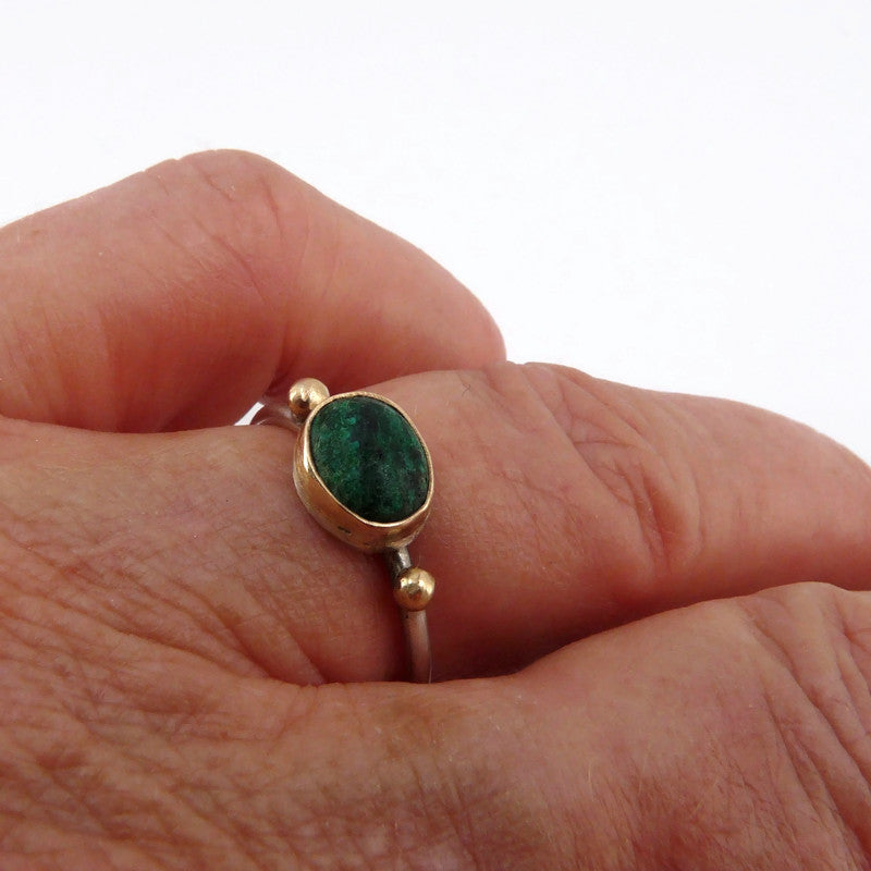 Stackable ring with Chrysoprase | Silver and Gold