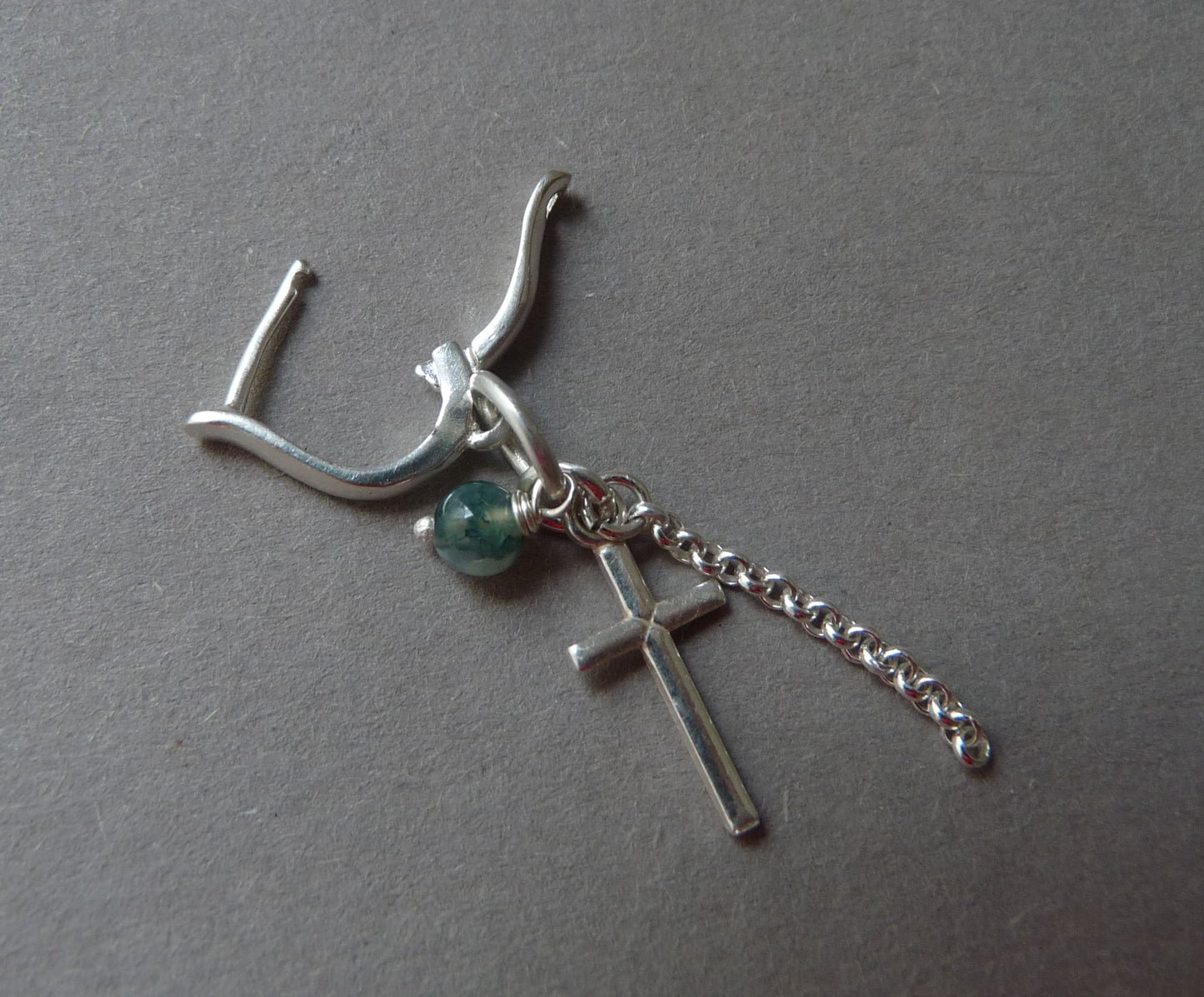 Men's silver earring with cross and tree agate bead – 4 cm