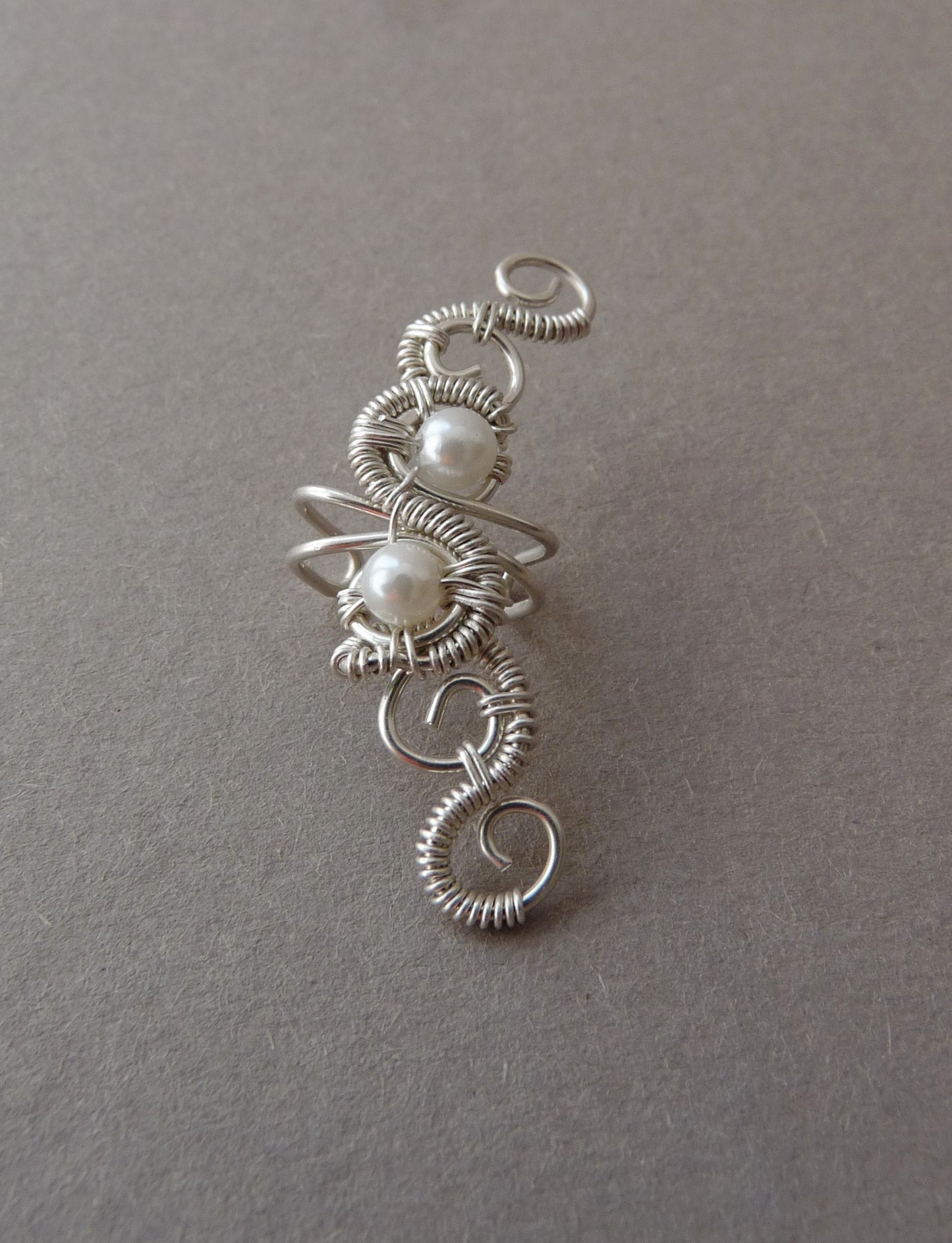 Zilveren ear cuff voor de bruid – elegant zonder gaatjes