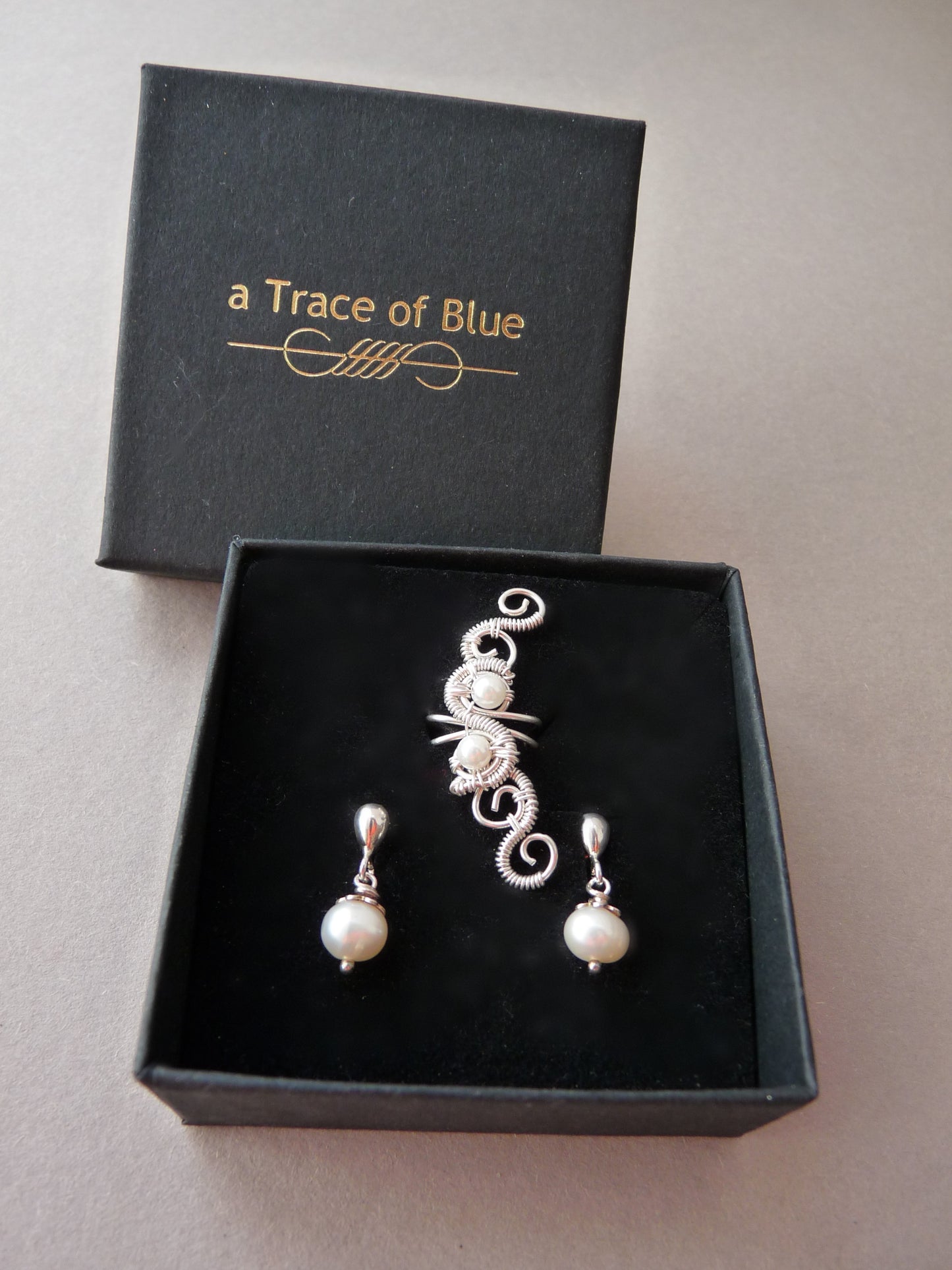 Zilveren ear cuff voor de bruid – elegant zonder gaatjes