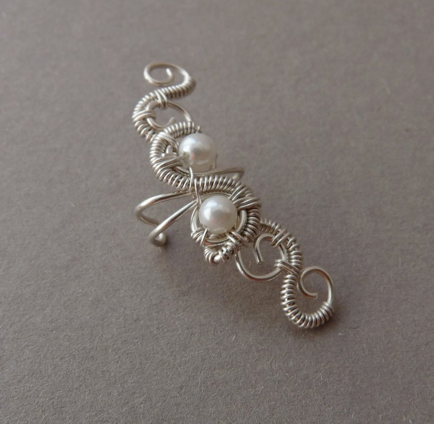 Zilveren ear cuff voor de bruid – elegant zonder gaatjes