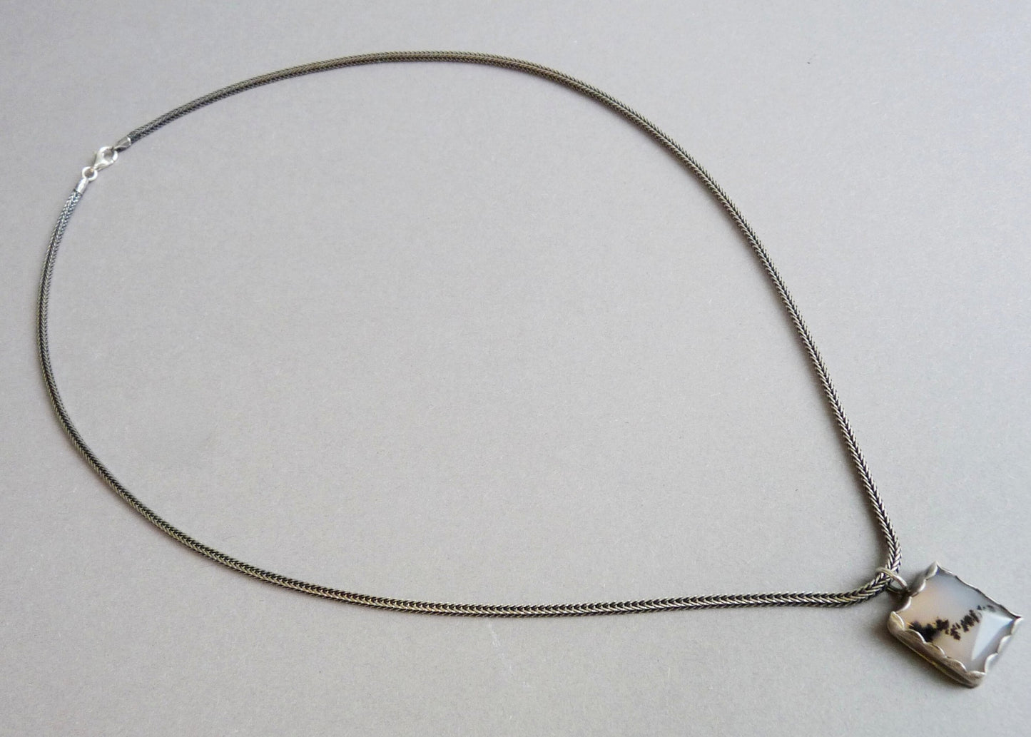 Men's necklace with gemstone pendant – Montana moss agate on silver foxtail