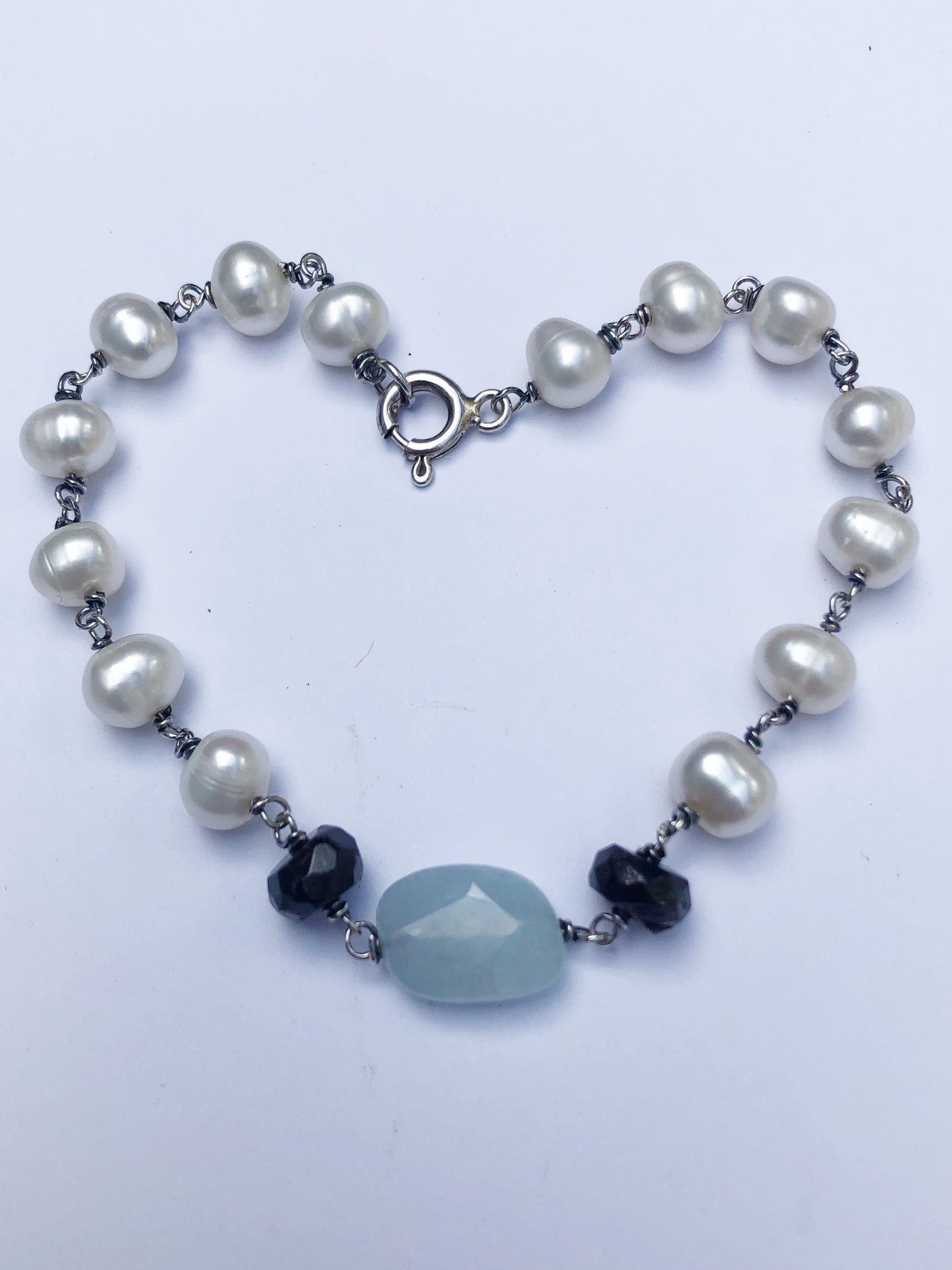 Parel Armband: unieke zilveren bruidssieraden met betekenis