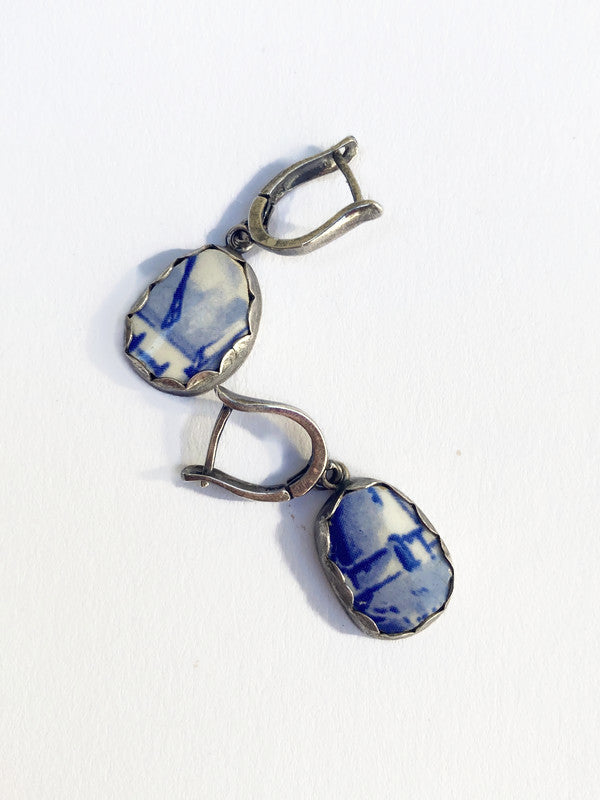 Handmade Delft Blue earrings in Sterling silver