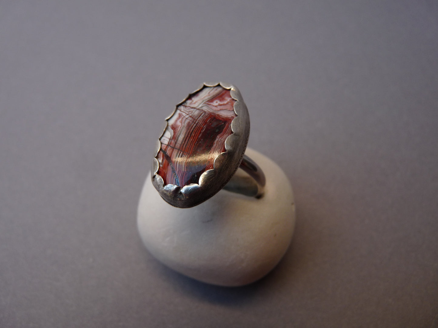 Silberner Boho-Ring mit großem Jaspis-Edelstein