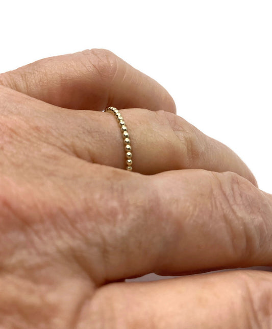 14k Gouden handgemaakte pareldraad stapel ring