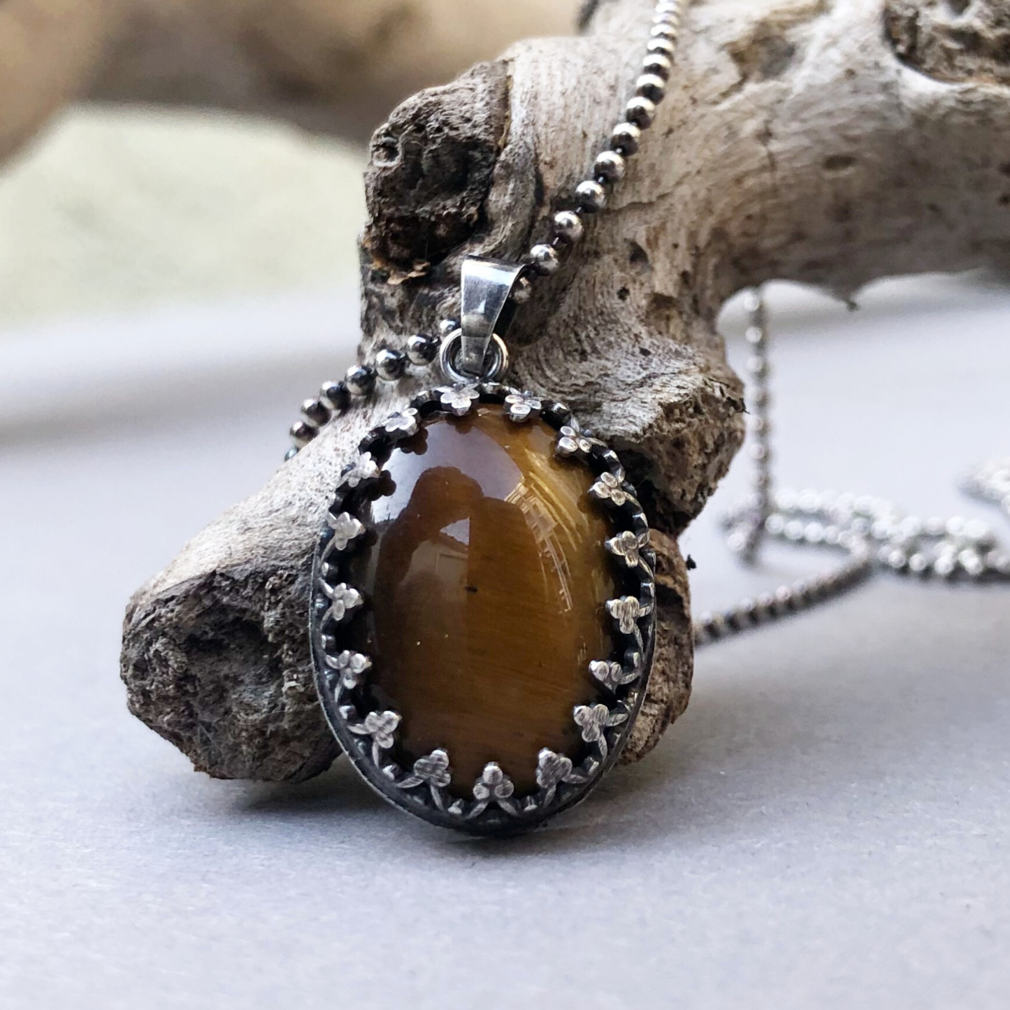 Zilveren heren ketting met Tijgeroog hanger – stoer en tijdloos