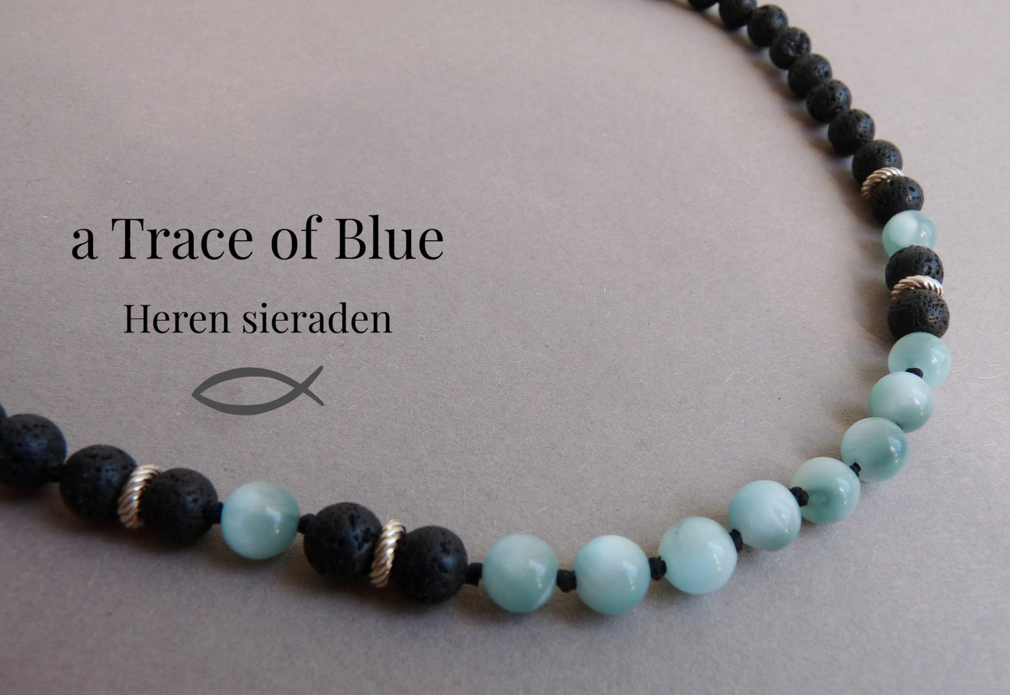 Heren ketting van A Trace of Blue met Lavasteen en Angeliet