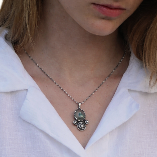 Silberne Halskette mit Baumachat-Anhänger – Einzigartiger handgefertigter Schmuck