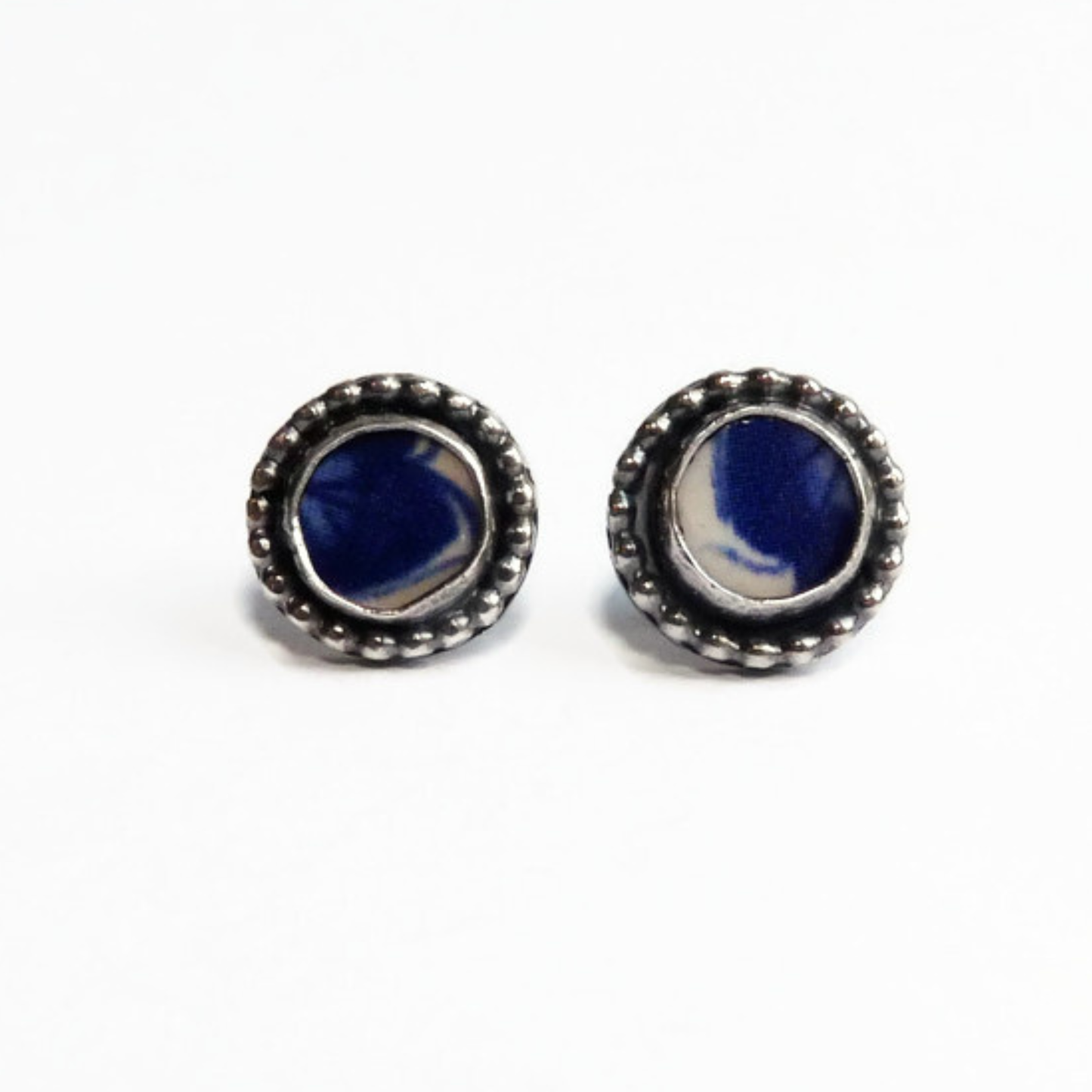 Handmade Delft blue stud earrings in sterling silver