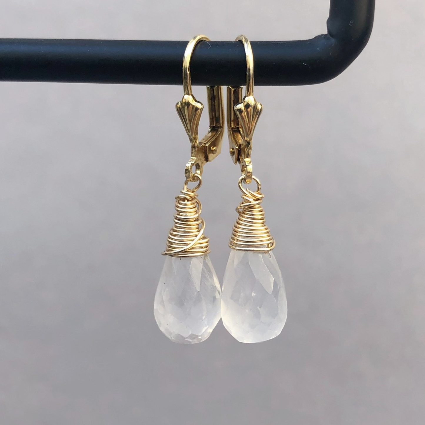14k Goldfilled earrings with Chalcedony drop for women - elegant and handmade