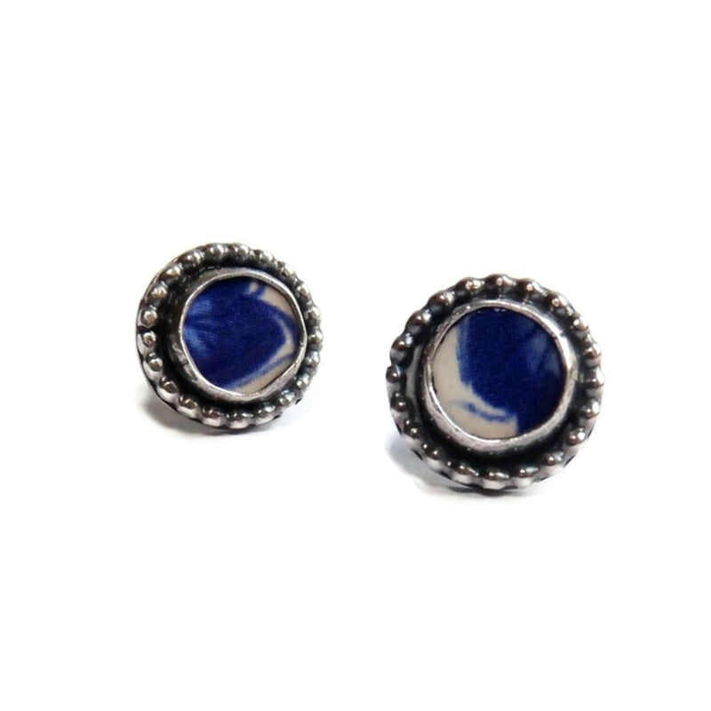 Handmade Delft blue stud earrings in sterling silver