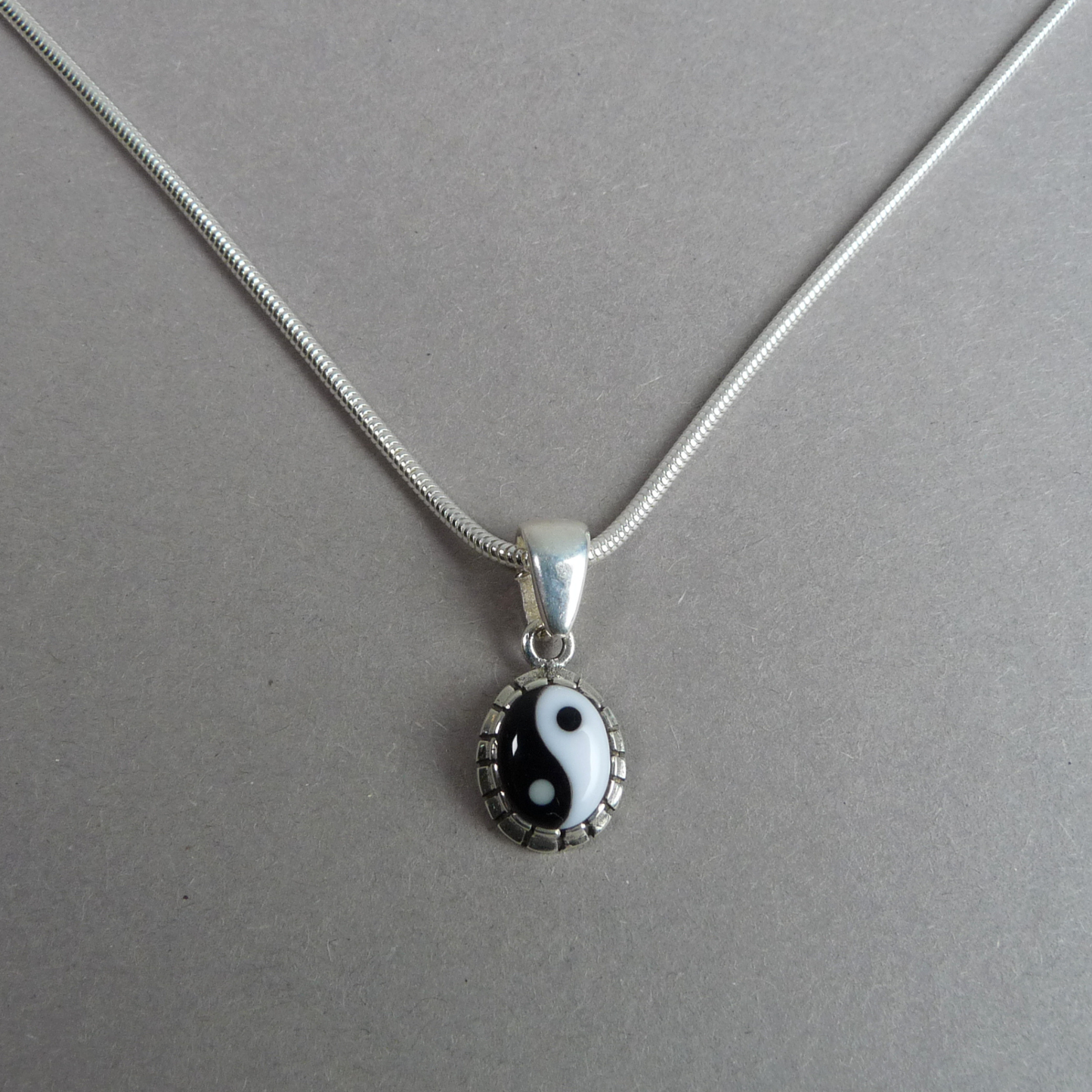 Zilveren heren ketting met Yin-Yang hanger