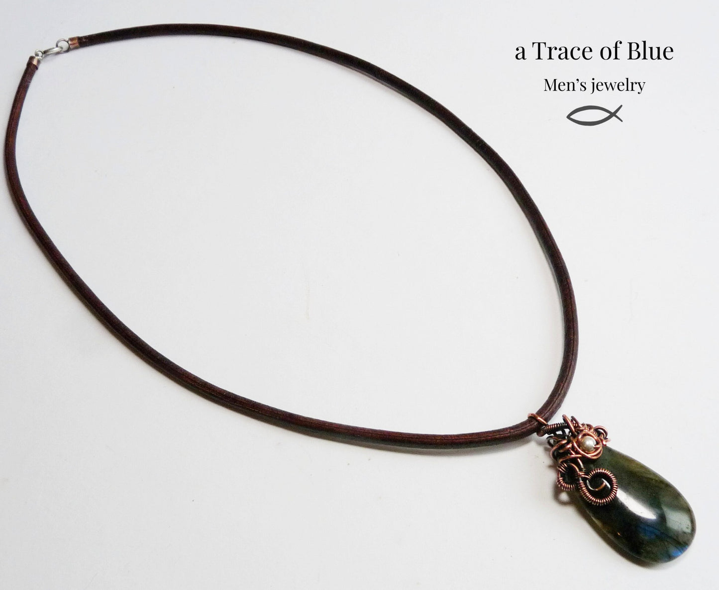 Halsketting voor heren met leren koord en edelsteen hanger – Labradoriet druppel
