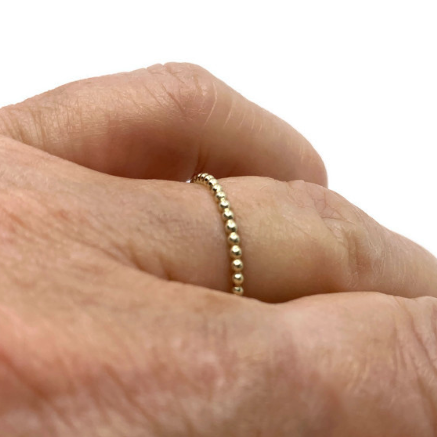 Stapelring aus 14-karätigem Gold mit Perlendraht
