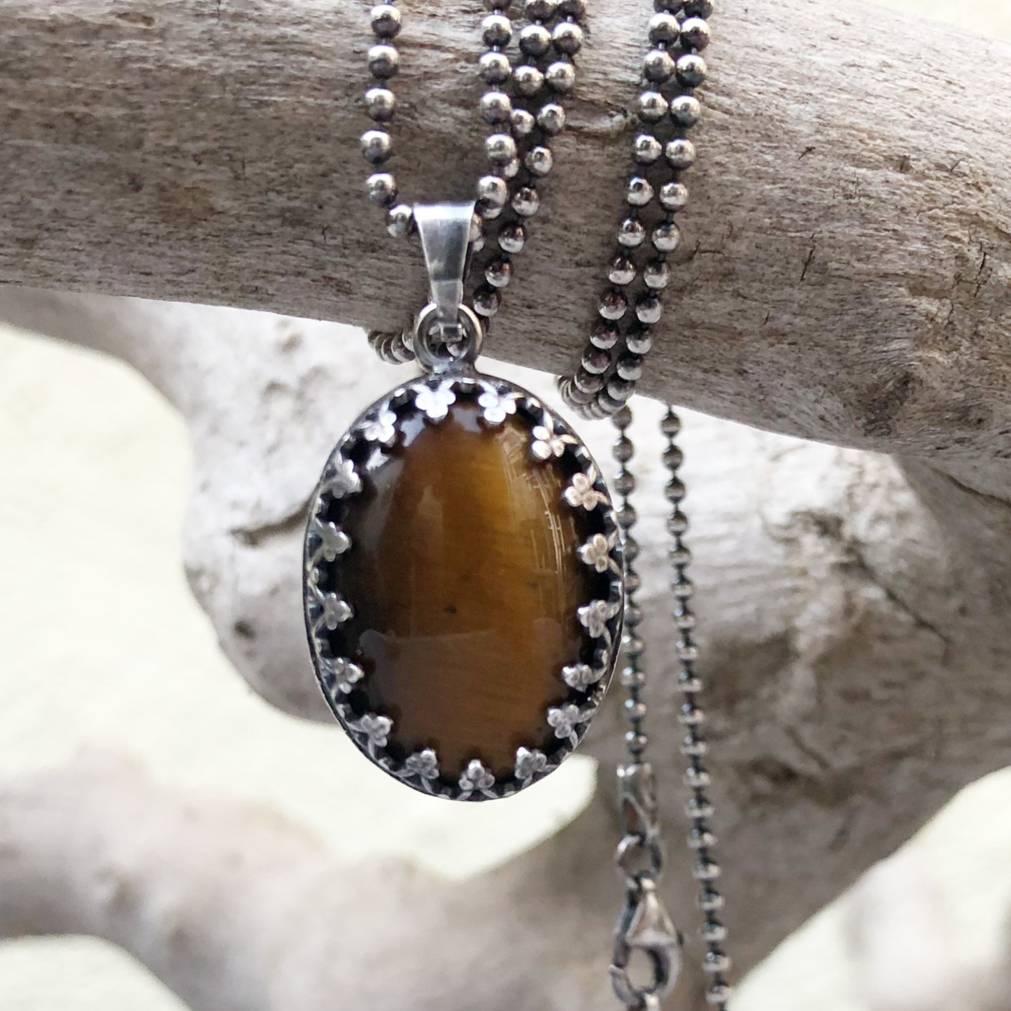 Zilveren heren ketting met Tijgeroog hanger – stoer en tijdloos