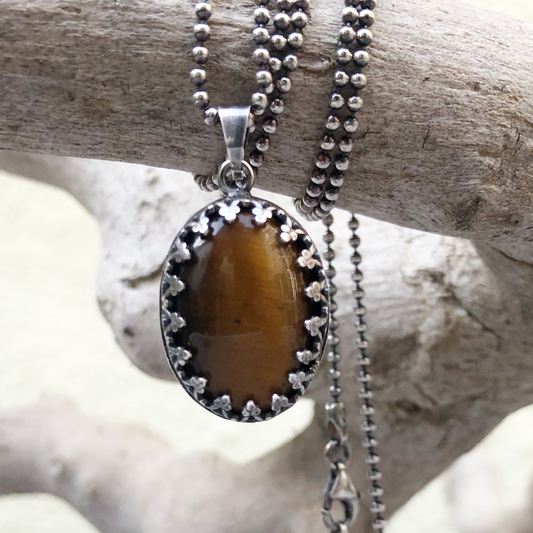 Zilveren heren ketting met Tijgeroog hanger – stoer en tijdloos