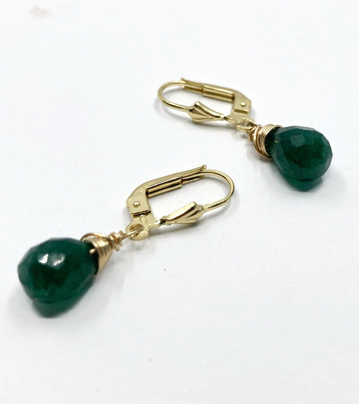 Groene Jade druppel oorbellen in 14K Goldfill