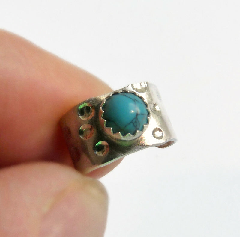 Silver men's ear cuff with Turquoise