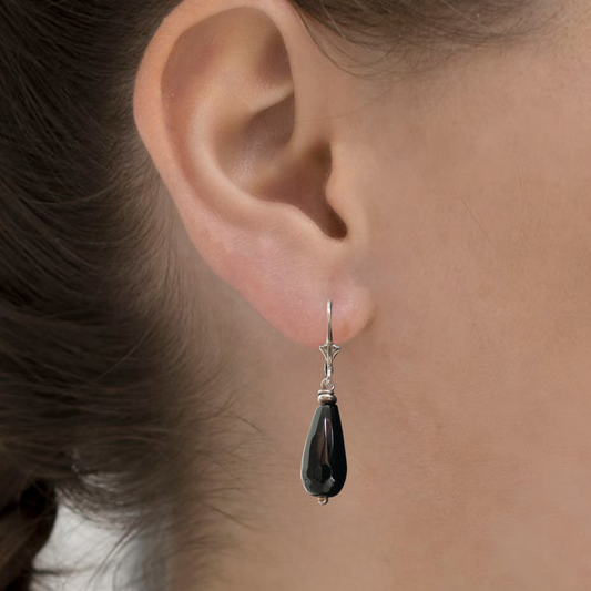 Zilveren onyx druppel oorbellen met klaphaakjes