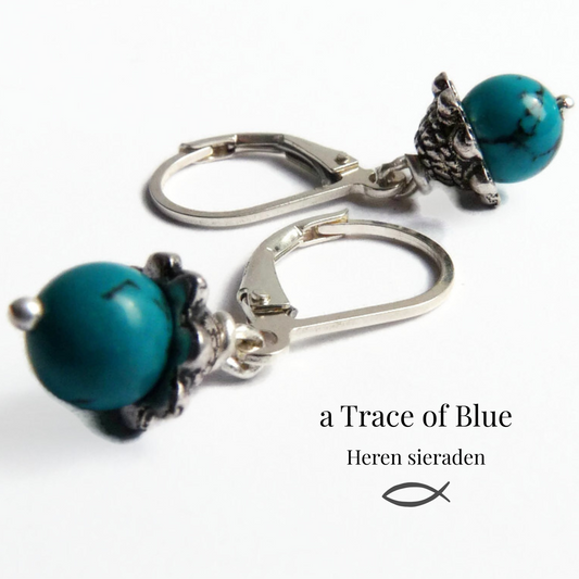 Zilveren oorbellen voor mannen met turquoise steen – stoer en handgemaakt uniseks design